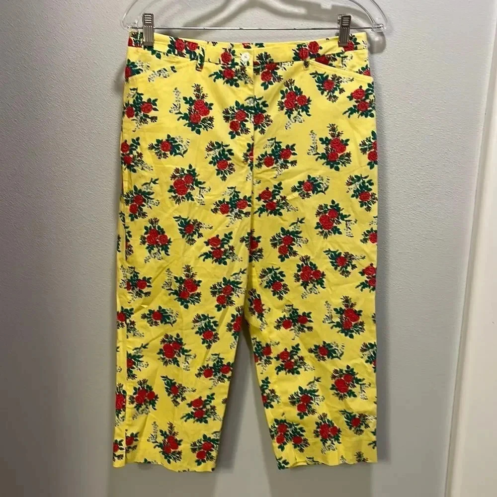NWT Ralph Lauren woman’s bright yellow with red flower capris